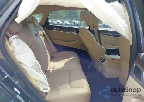 2017 Genesis G80 3.8 из США, поврежденный, VIN KMHGN4JE5HU180805